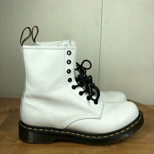 Dr Martens 1460 Womens size 9 shoes White Leather comfort combat boots